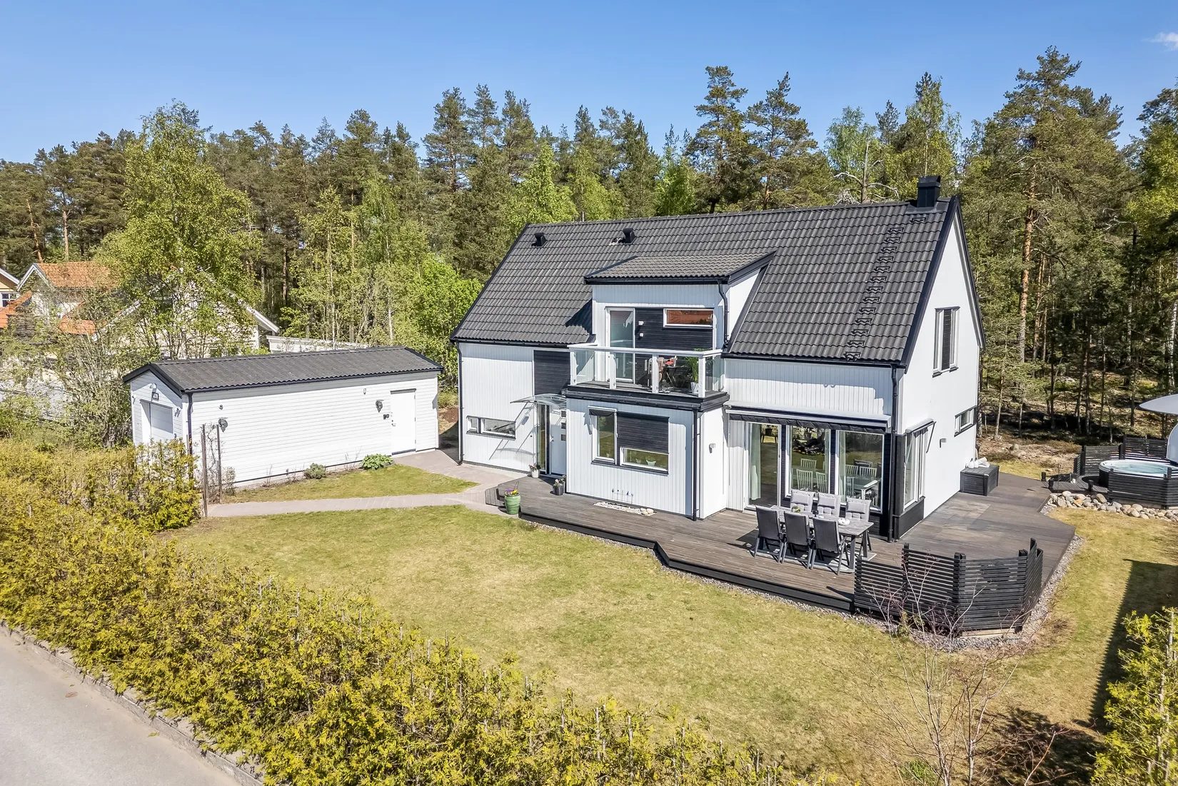 Villa, Högvretsvägen 18, Salem