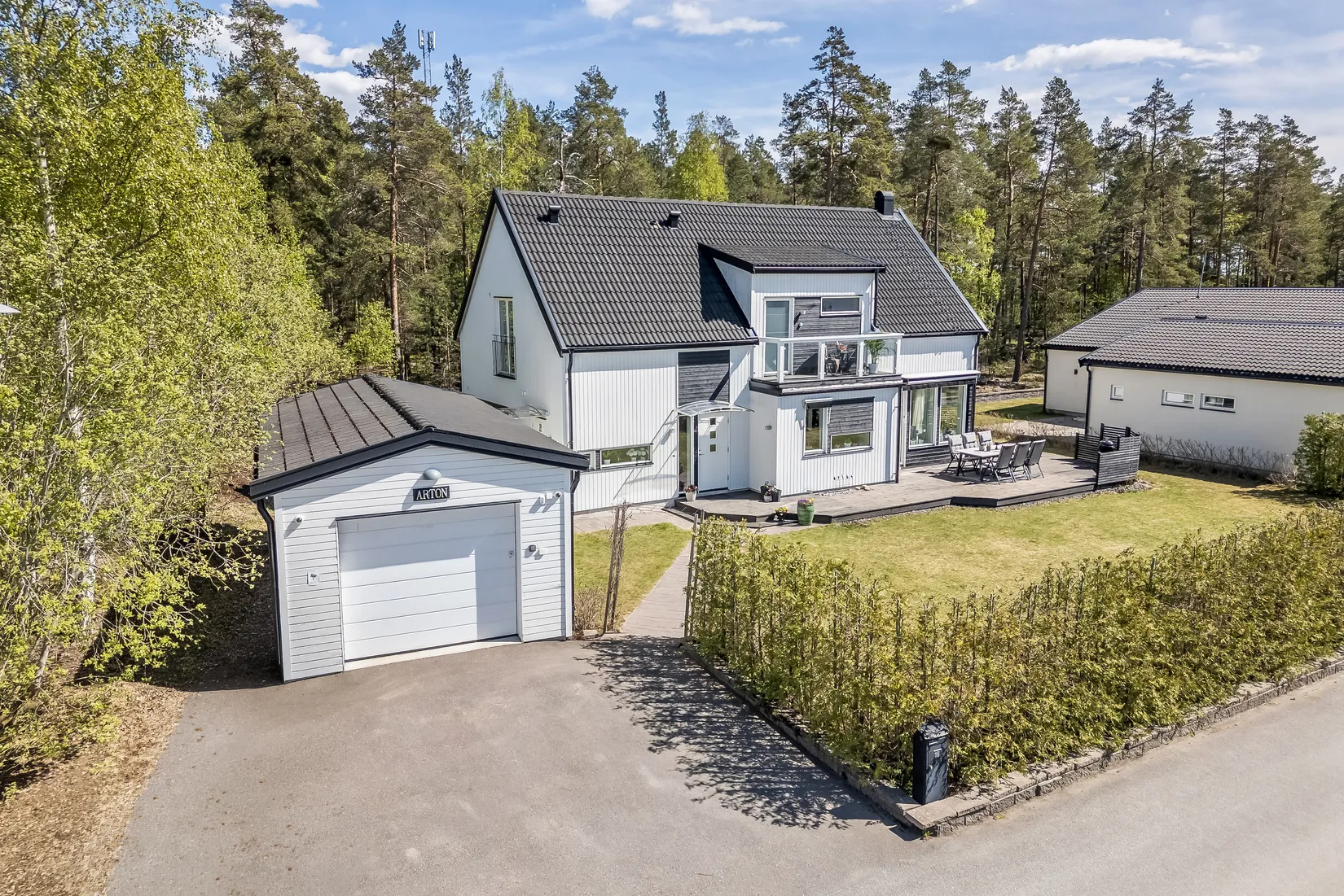 Villa, Högvretsvägen 18, Salem