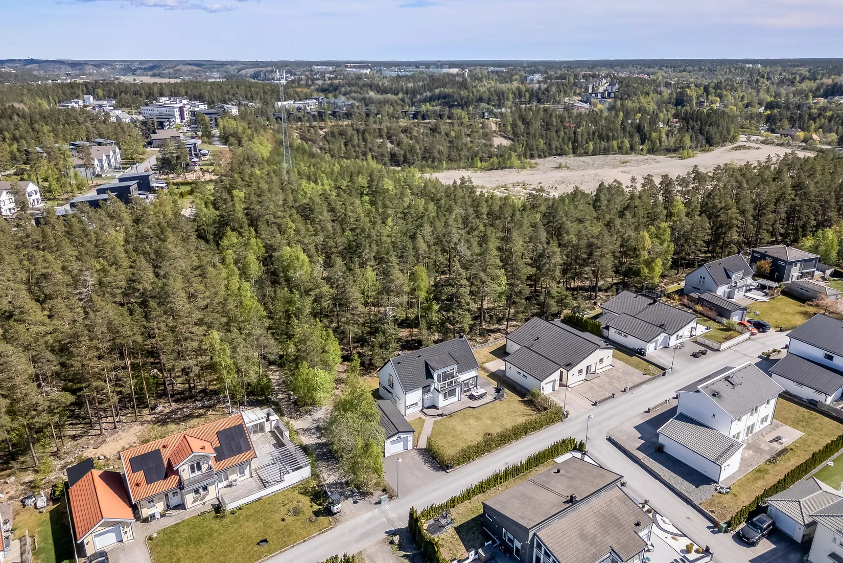 Villa, Högvretsvägen 18, Salem