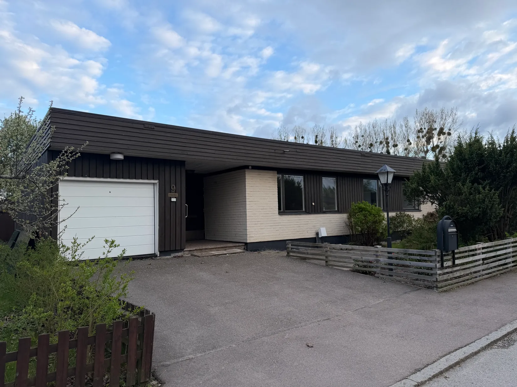Villa, Traktorgatan 9, Hammarby, Västerås