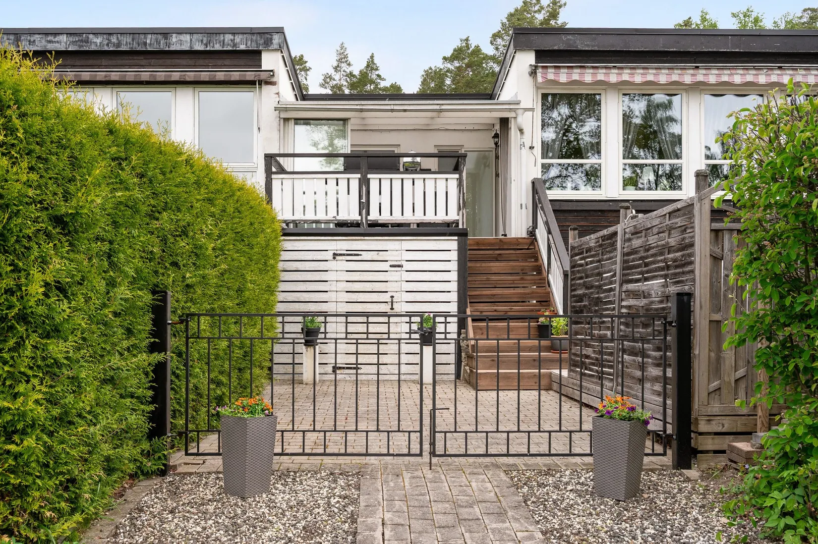 Radhus, Prins Wilhelms väg 21, Nybble, Flen