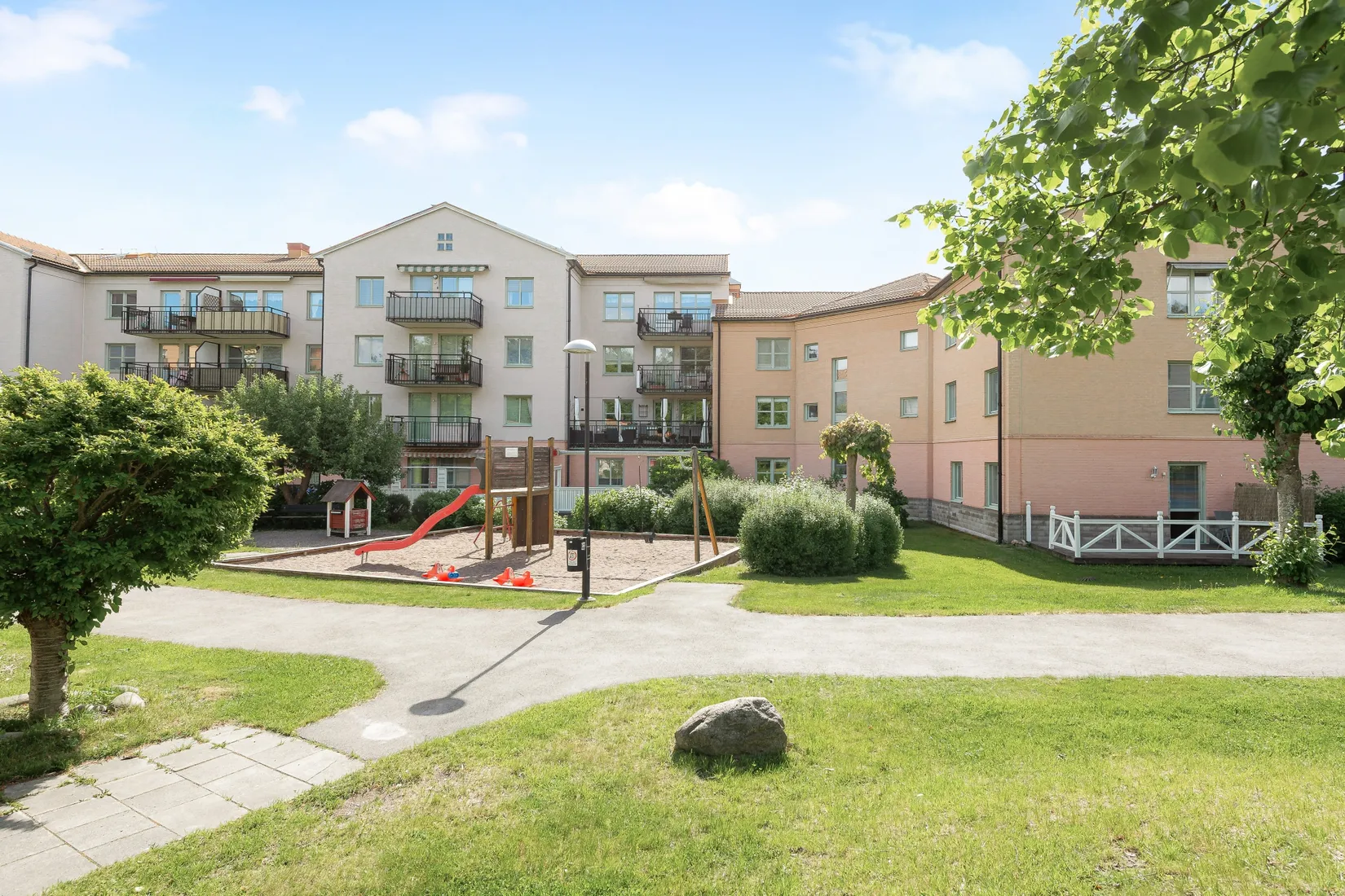 Bostadsrätt, Bäckbornas väg 37, Bromma / Beckomberga, Stockholm