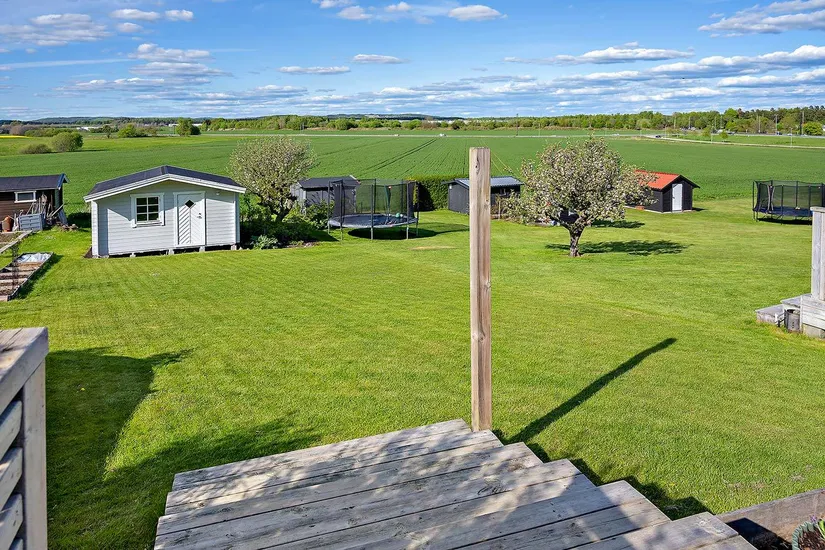 Radhus, Slingan 24, Kärleken, Halmstad
