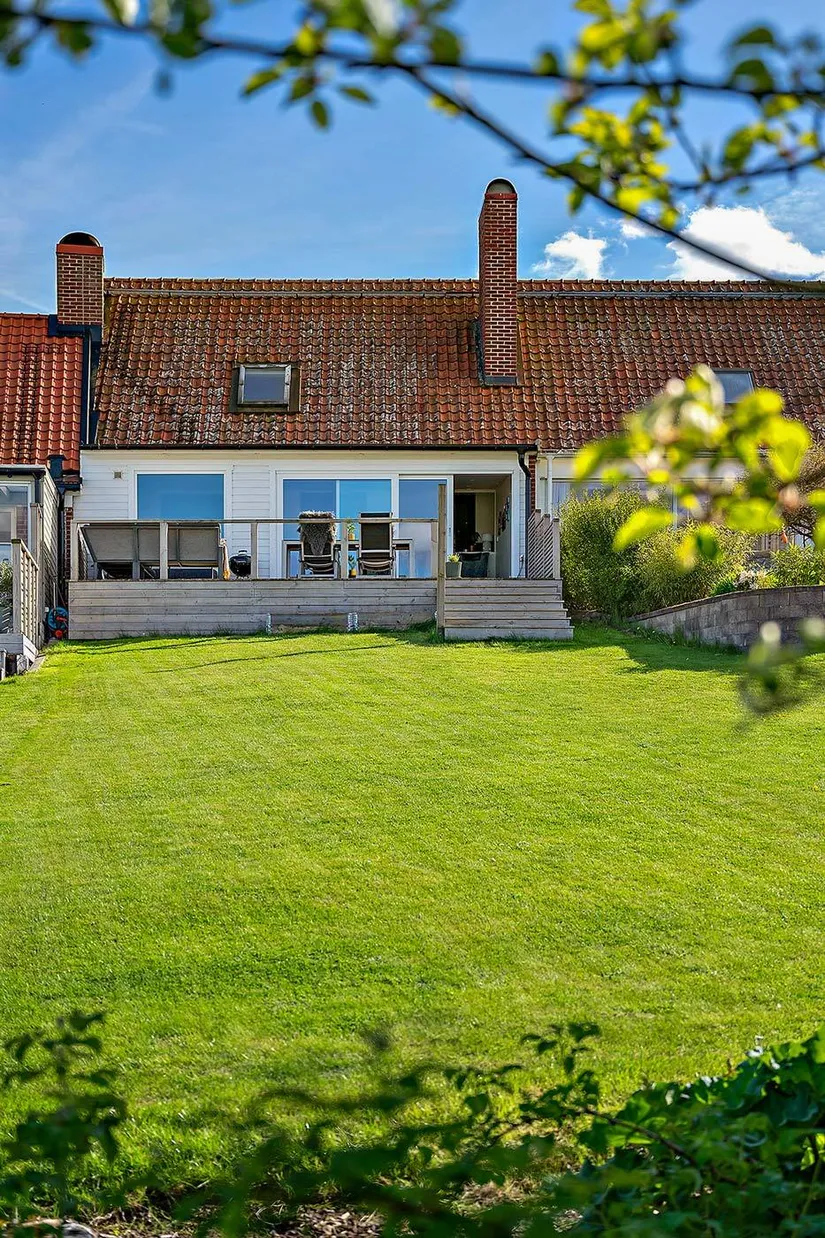 Radhus, Slingan 24, Kärleken, Halmstad