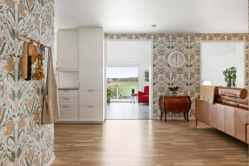 Radhus, Slingan 24, Kärleken, Halmstad