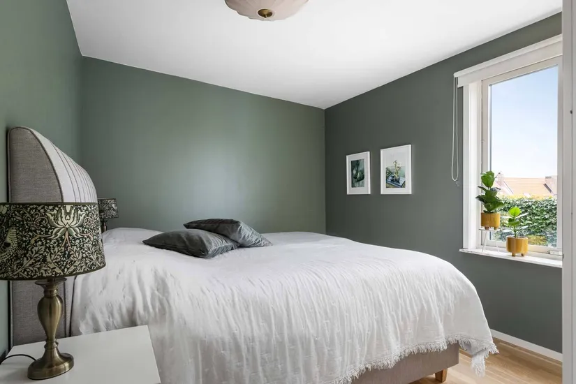 Radhus, Slingan 24, Kärleken, Halmstad