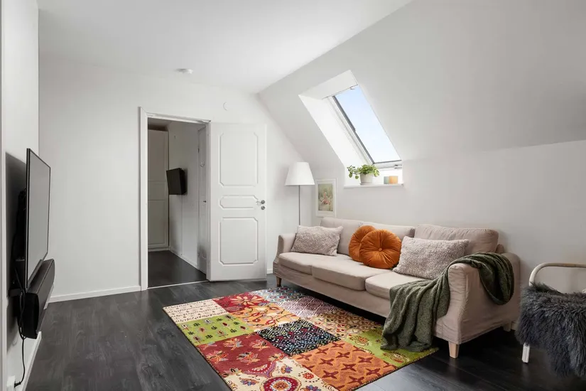Radhus, Slingan 24, Kärleken, Halmstad