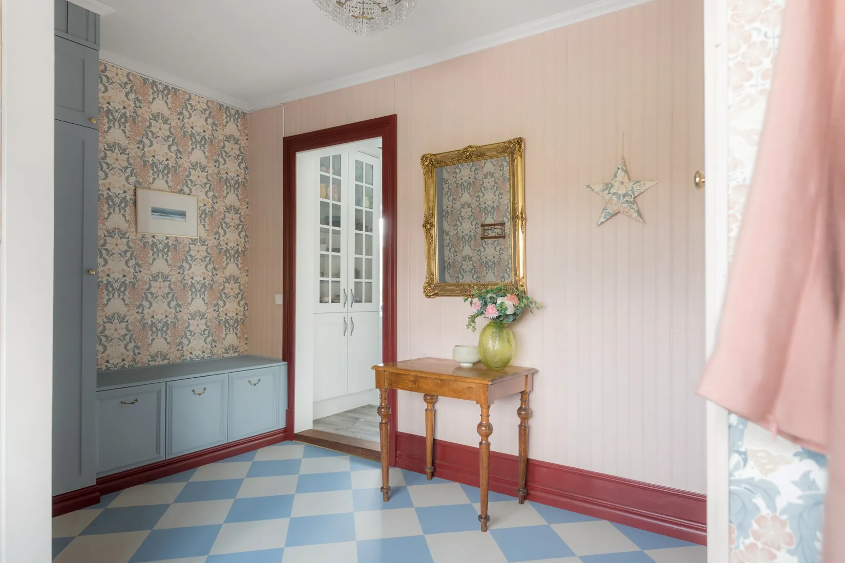 Villa, Hedbovägen 23, Skene, Mark