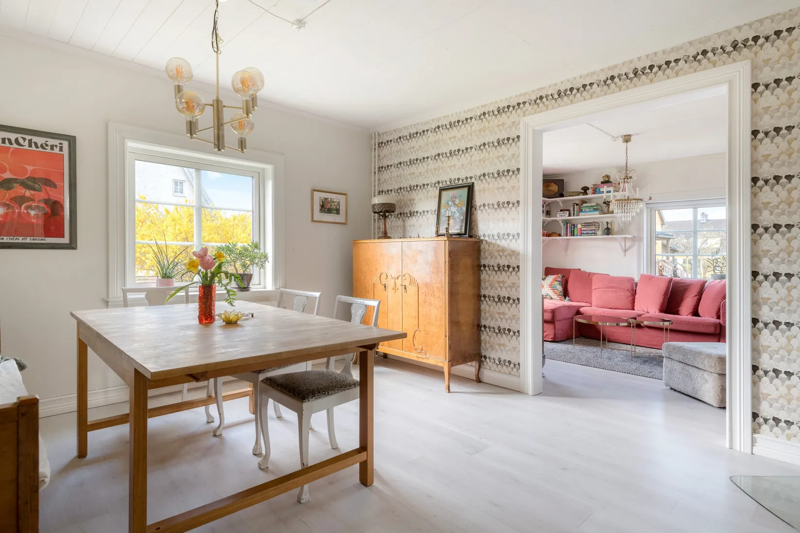 Villa, Hedbovägen 23, Skene, Mark