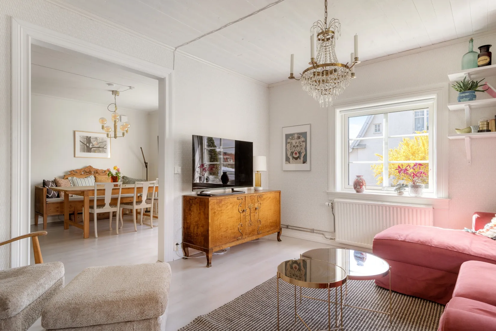Villa, Hedbovägen 23, Skene, Mark