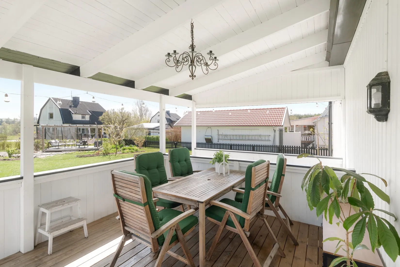 Villa, Hedbovägen 23, Skene, Mark