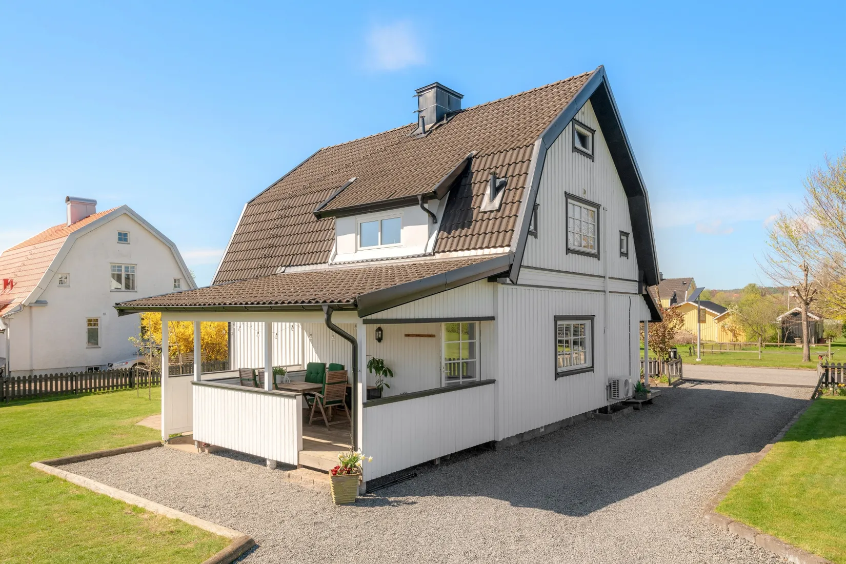 Villa, Hedbovägen 23, Skene, Mark
