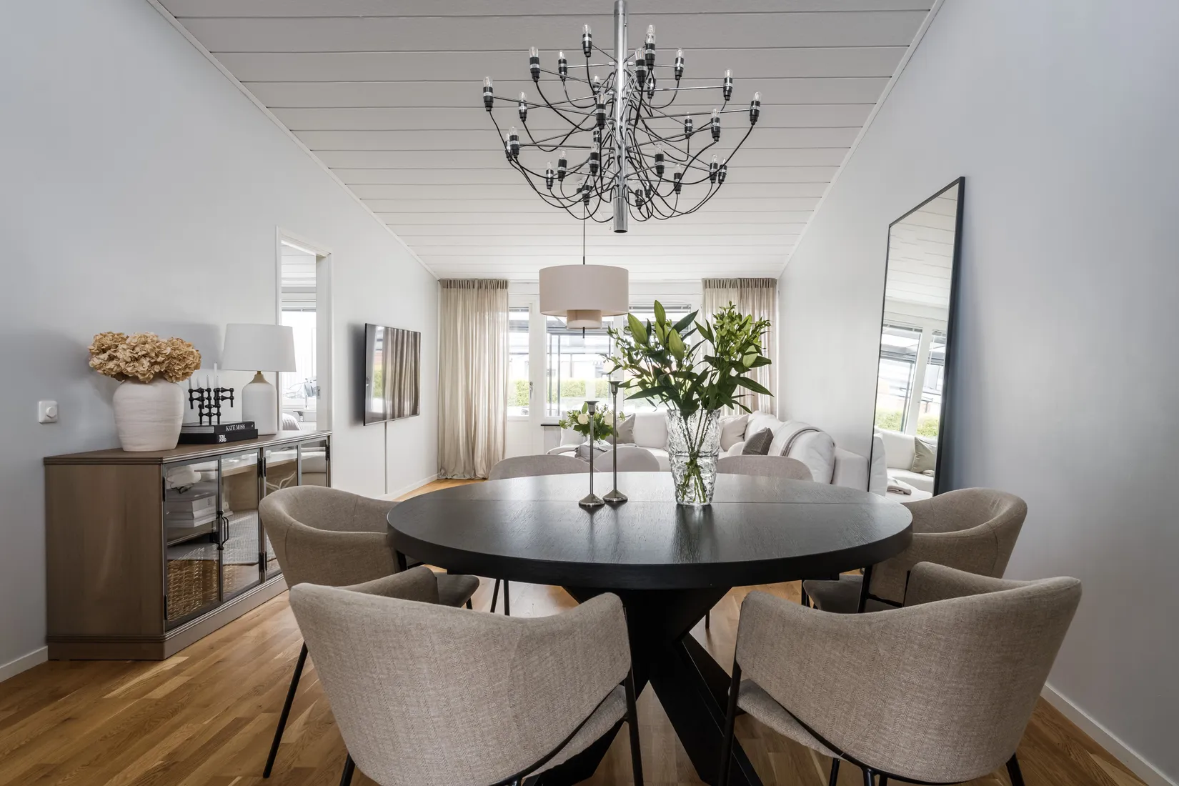 Bostadsrätt, Radhus, Krusbärsgatan 56, Nya Hjärsta, Örebro
