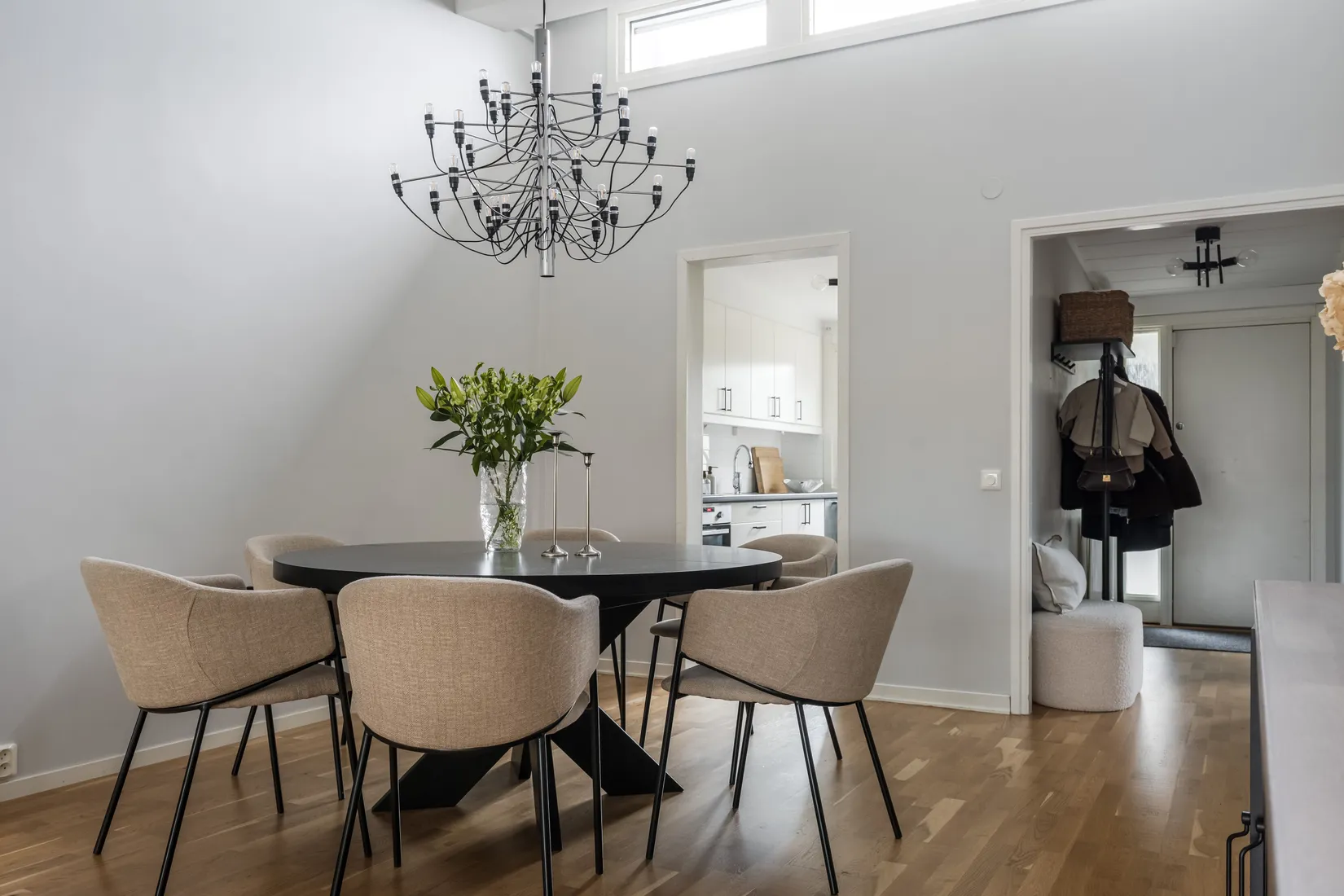 Bostadsrätt, Radhus, Krusbärsgatan 56, Nya Hjärsta, Örebro