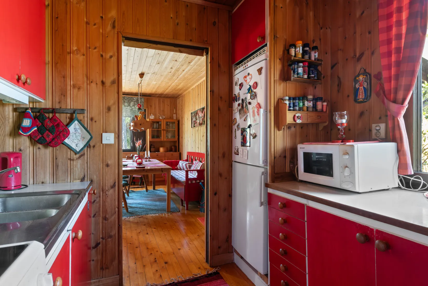 Fritidshus, Edebyhamnsvägen 18, Edebyhamn, Norrtälje