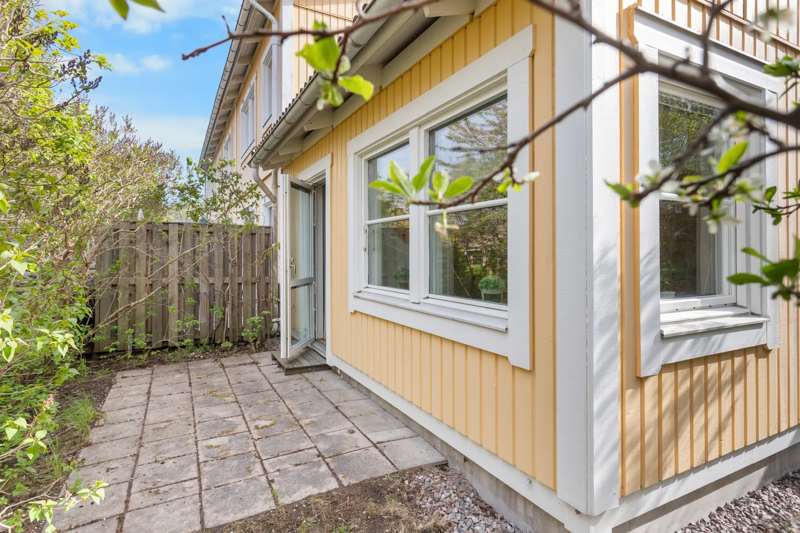 Bostadsrätt, Radhus, Mäster Henriks allé 34, Viby, Sollentuna