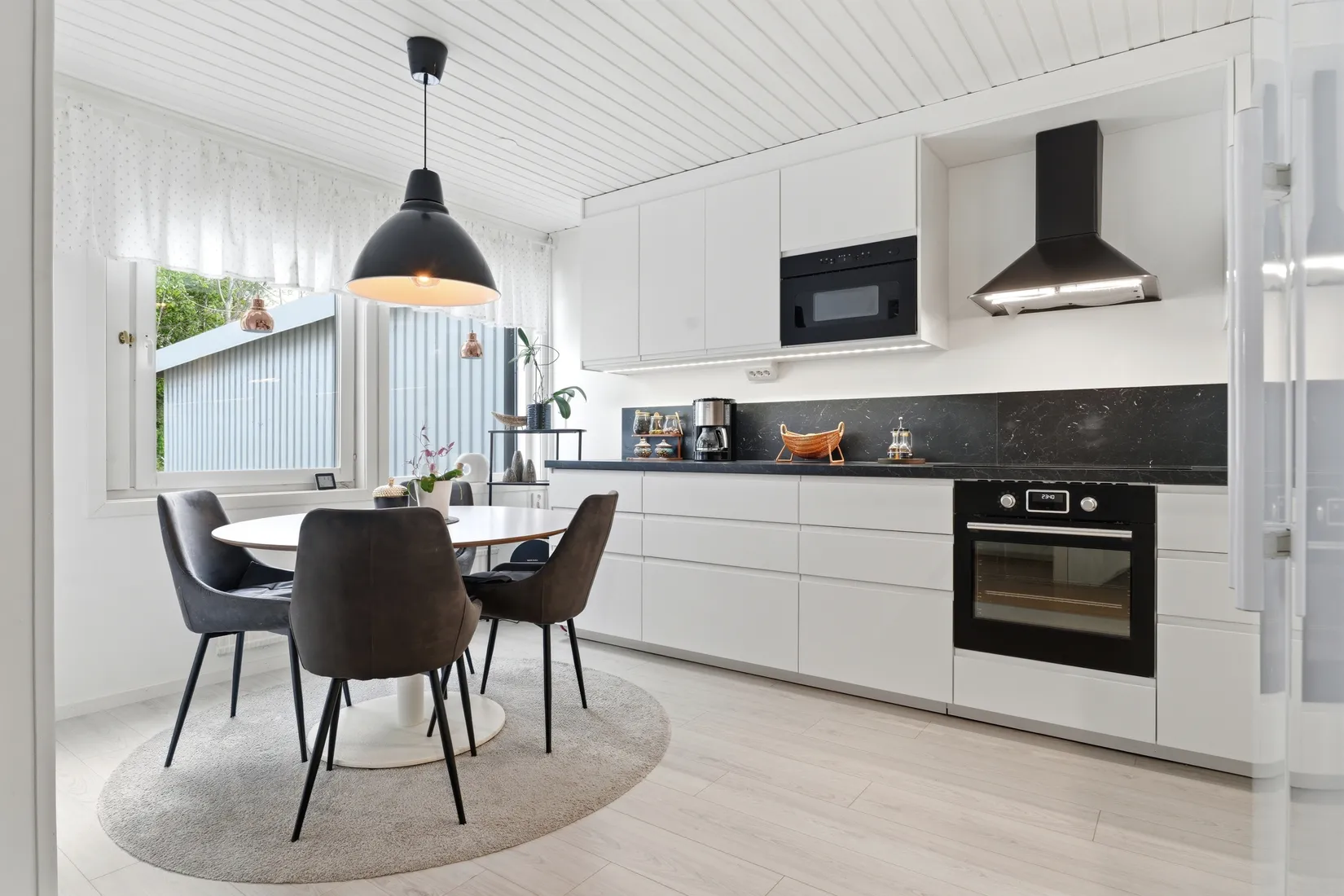 Villa, Radhus, Åvägen 9, Rävlanda, Härryda