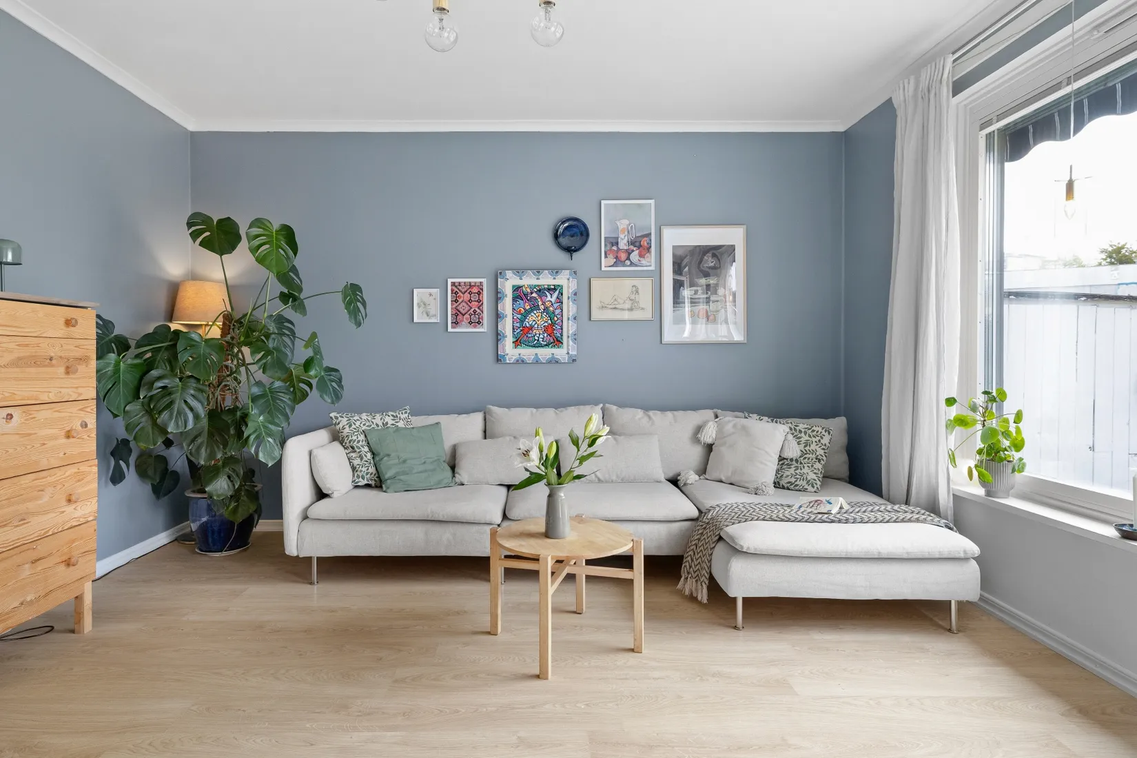 Bostadsrätt, Radhus, Sörgårdsvägen 83, Åkersberga Centrum, Österåker