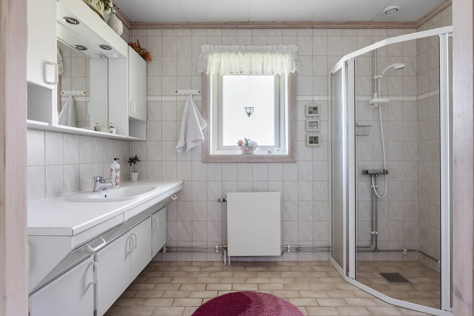Villa, Keravavägen 22, Skogshöjden, Trollhättan