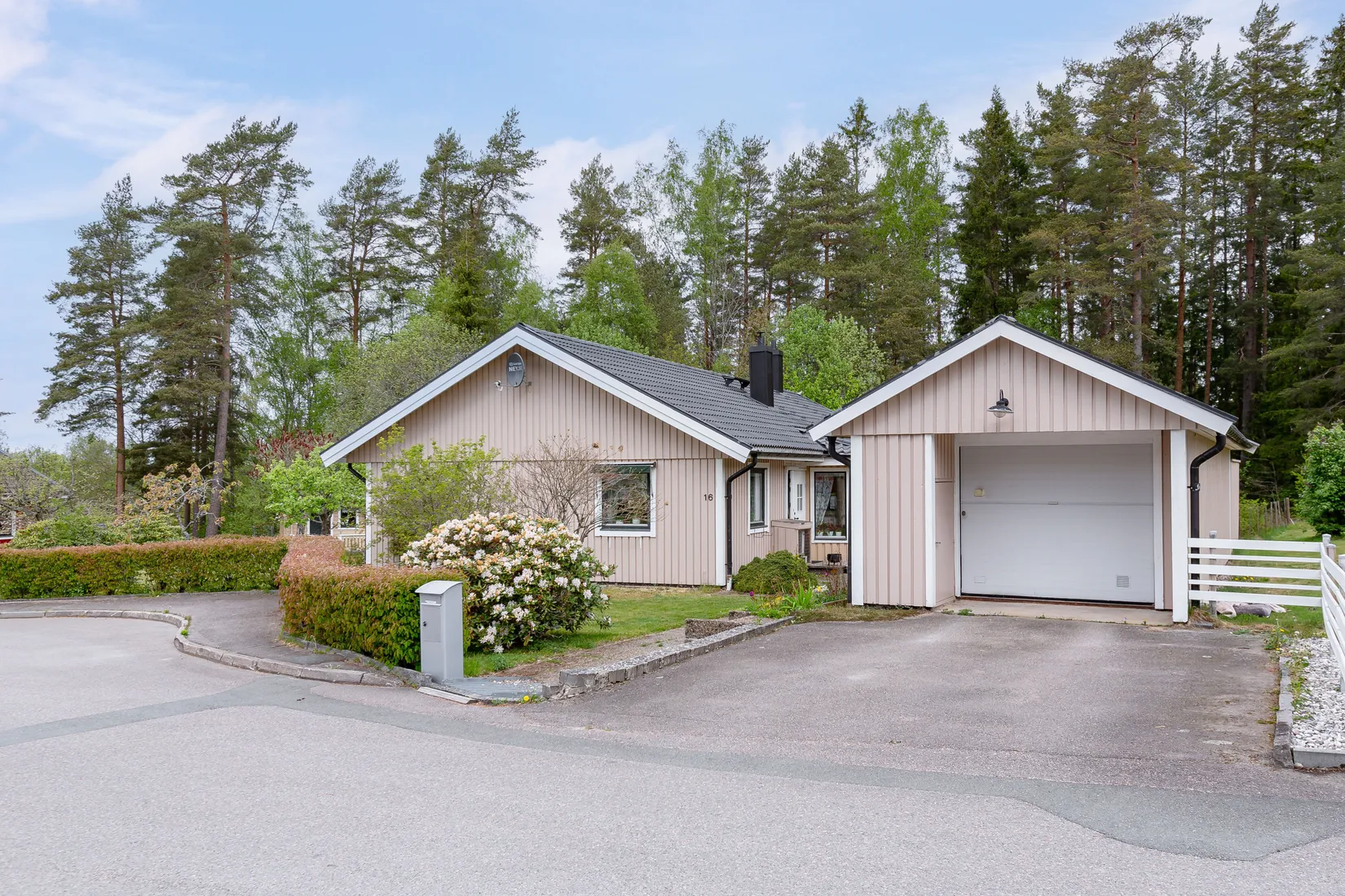Villa, Bergsvängen 16, Sjunnen, Vetlanda