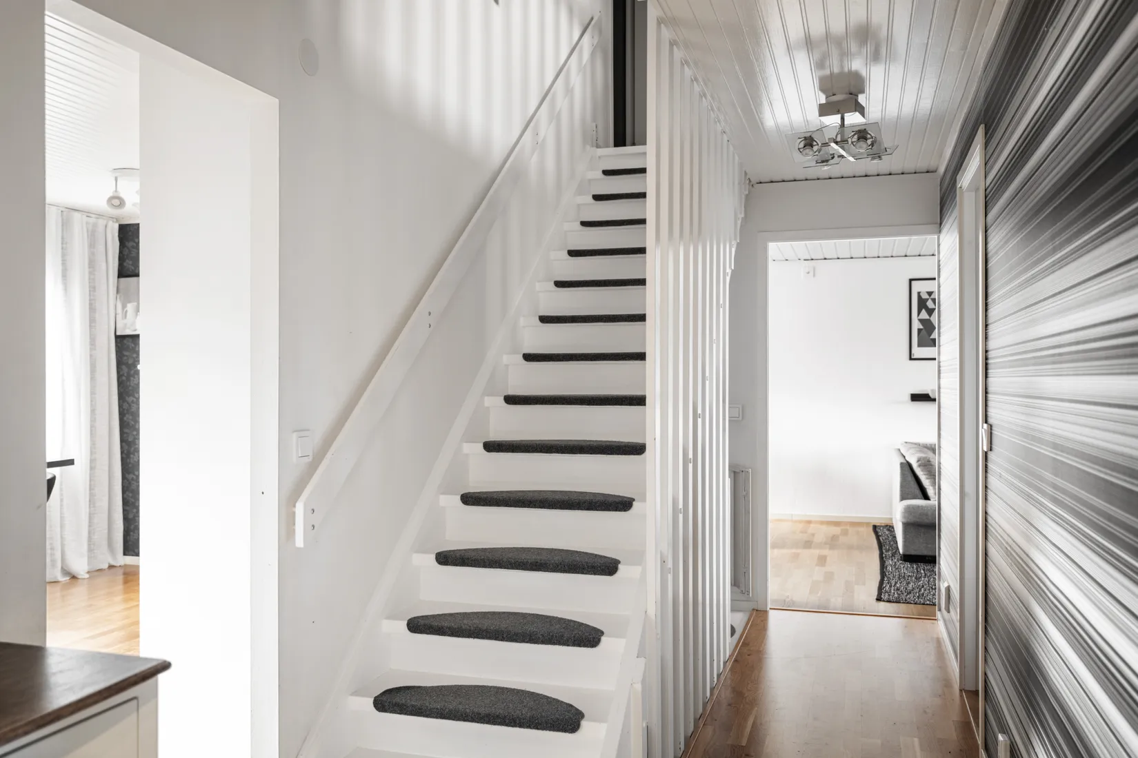 Villa, Radhus, Krokusvägen 1, Kärna, Kungälv