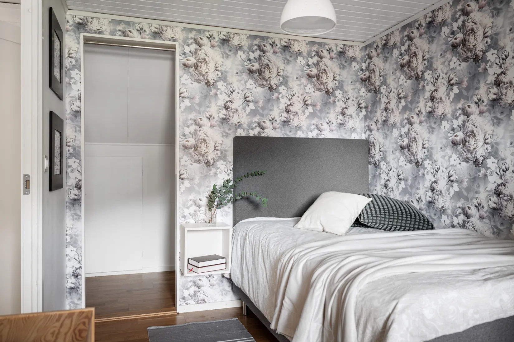Villa, Radhus, Krokusvägen 1, Kärna, Kungälv