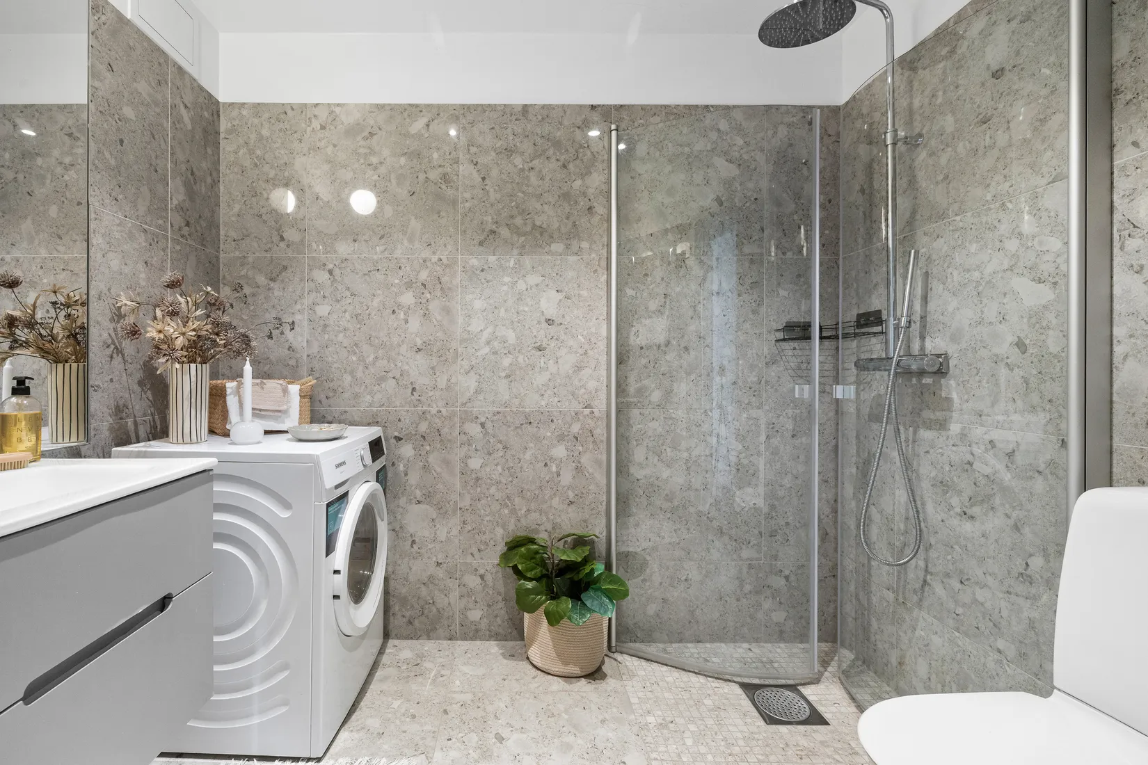 Bostadsrätt, Stationsvägen 44, Roslags Näsby, Täby