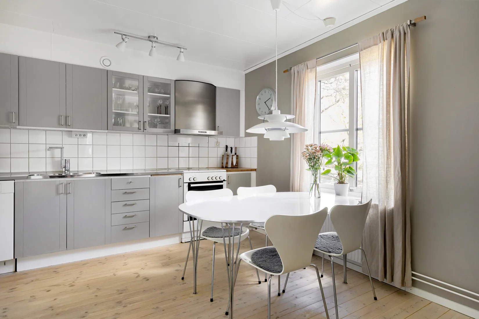 Radhus, Gräsgatan 18, Vidingsjö, Linköping