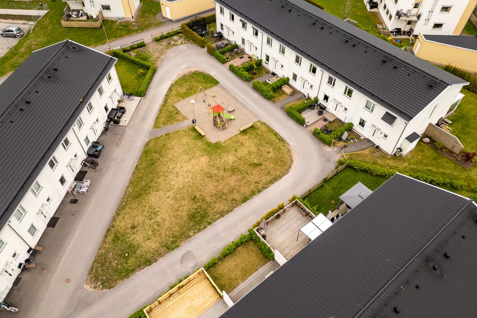 Bostadsrätt, Radhus, Bofinkvägen 14, Hallstahammar