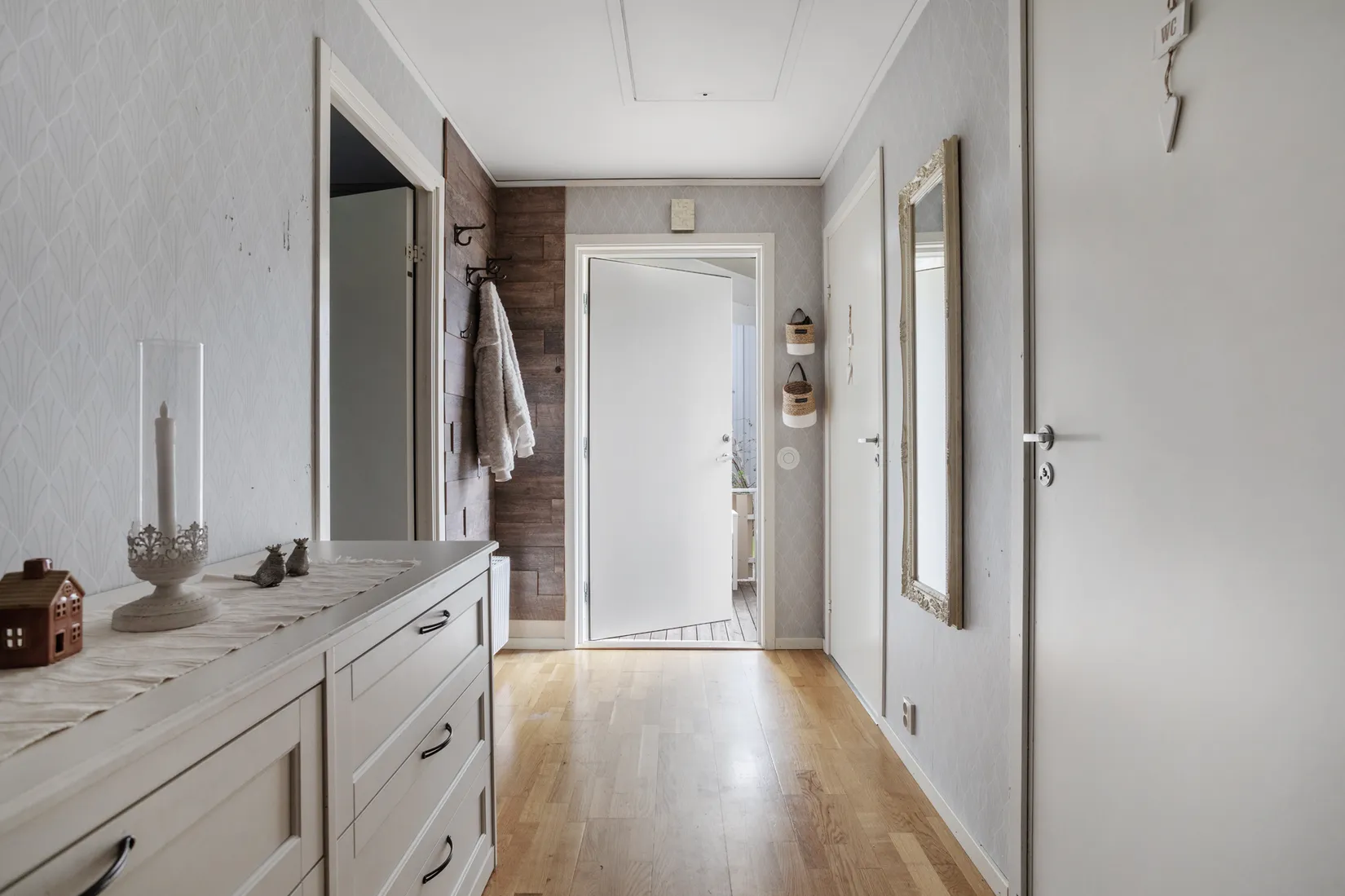 Villa, Norra Fridhemsvägen 17, Halvorstorp, Trollhättan