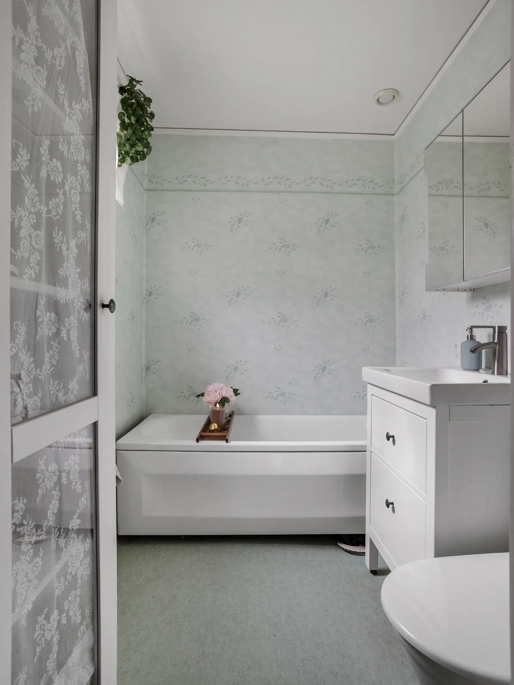 Villa, Norra Fridhemsvägen 17, Halvorstorp, Trollhättan