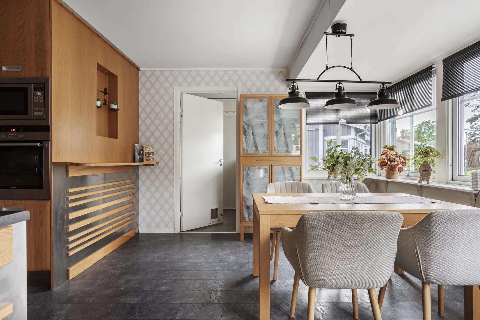 Villa, Norra Fridhemsvägen 17, Halvorstorp, Trollhättan