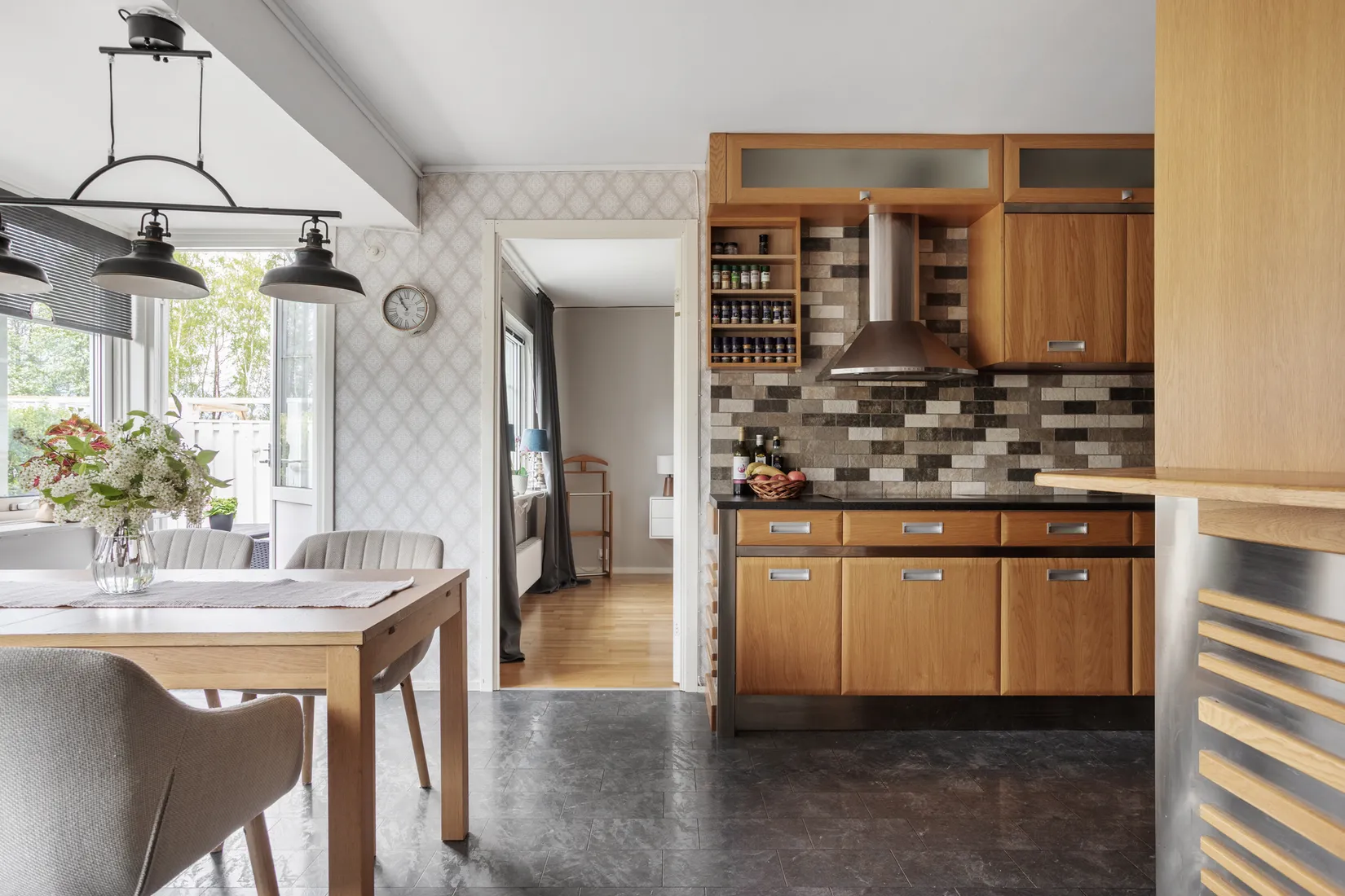 Villa, Norra Fridhemsvägen 17, Halvorstorp, Trollhättan