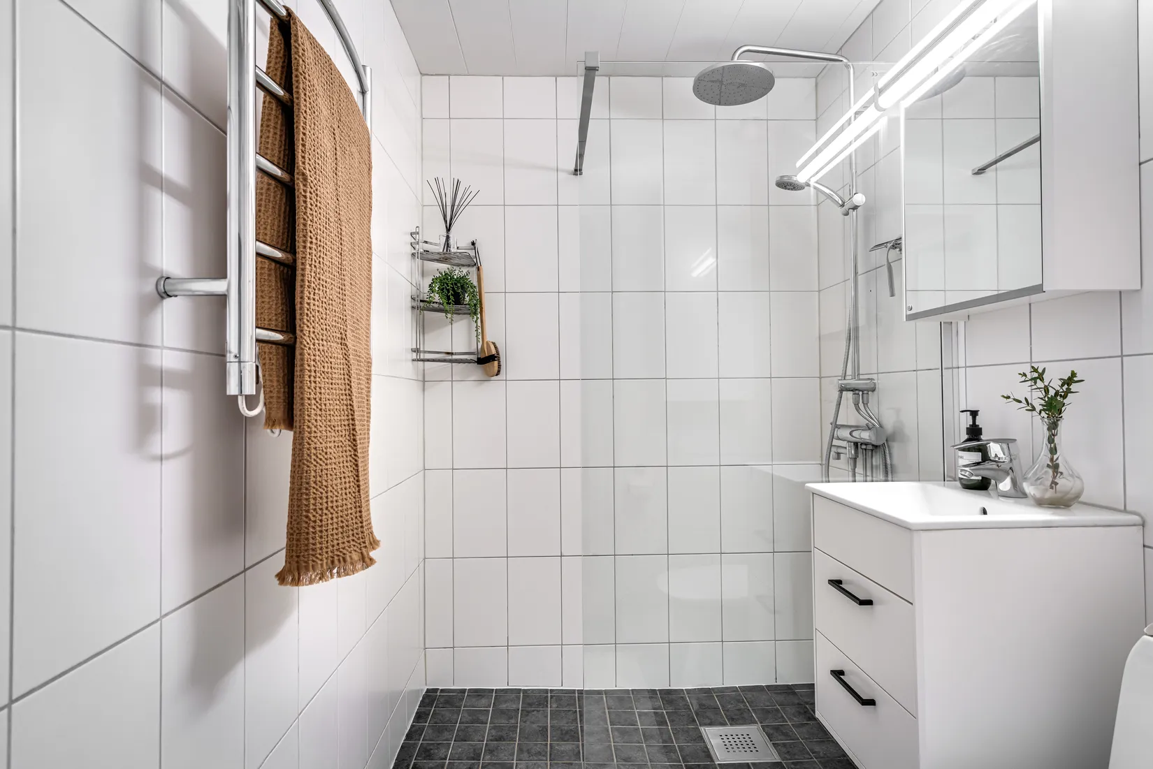 Villa, Radhus, Runslingan 44, Torslanda - Centrum, Göteborg