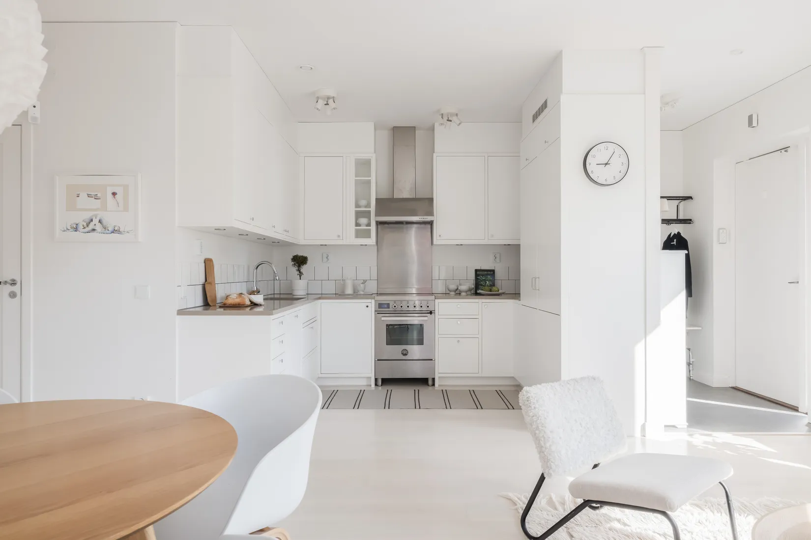 Bostadsrätt, Radhus, Rådans gårdsväg 37, Silverdal, Sollentuna