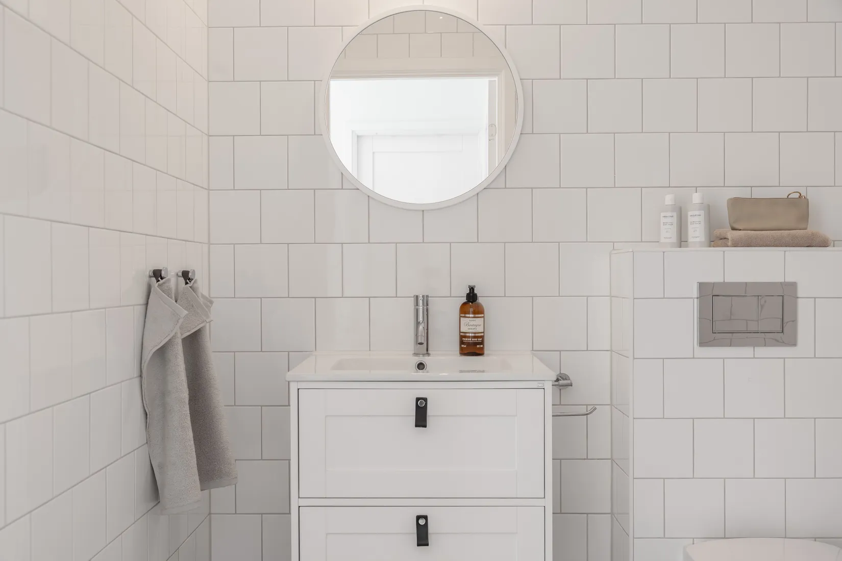 Bostadsrätt, Radhus, Rådans gårdsväg 37, Silverdal, Sollentuna