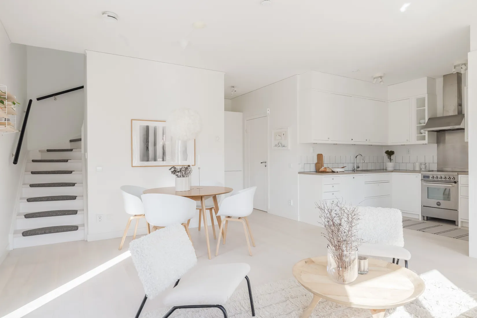 Bostadsrätt, Radhus, Rådans gårdsväg 37, Silverdal, Sollentuna