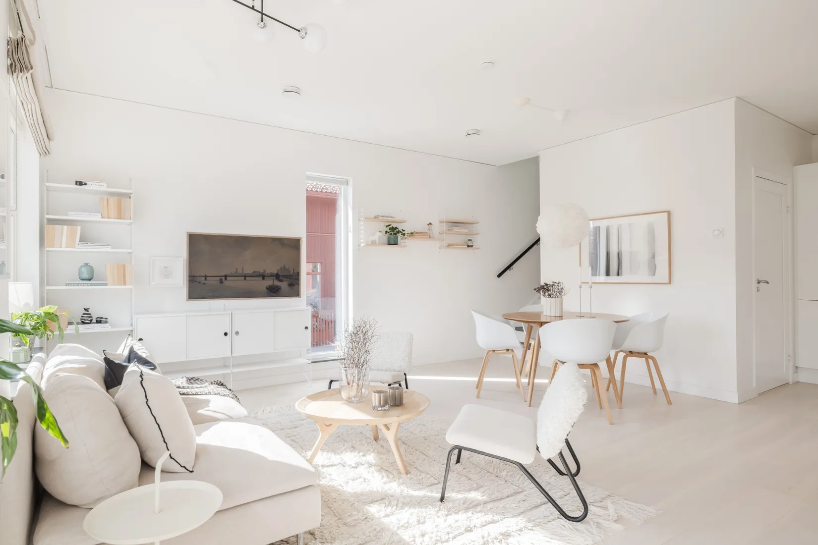 Bostadsrätt, Radhus, Rådans gårdsväg 37, Silverdal, Sollentuna