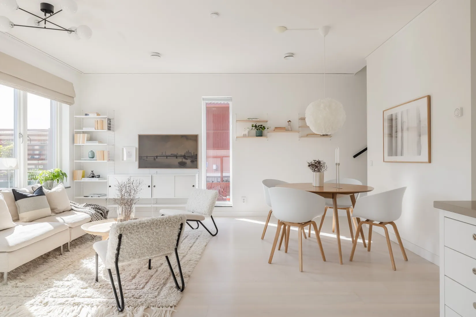 Bostadsrätt, Radhus, Rådans gårdsväg 37, Silverdal, Sollentuna