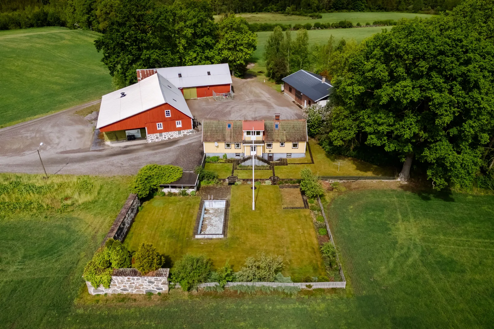 Gård/Skog, Ballingslöv 2440, Ballingslöv, Hässleholm