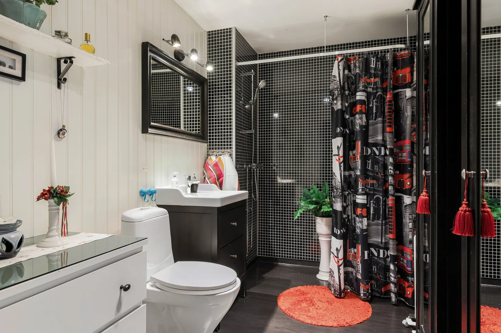Bostadsrätt, Kvarngatan 5A, 2 vån, Verkstadstorget, Motala