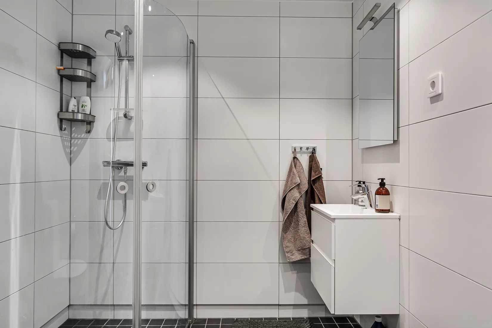 Bostadsrätt, Radhus, Keramikens väg 25A, Steninge Slottsby, Sigtuna