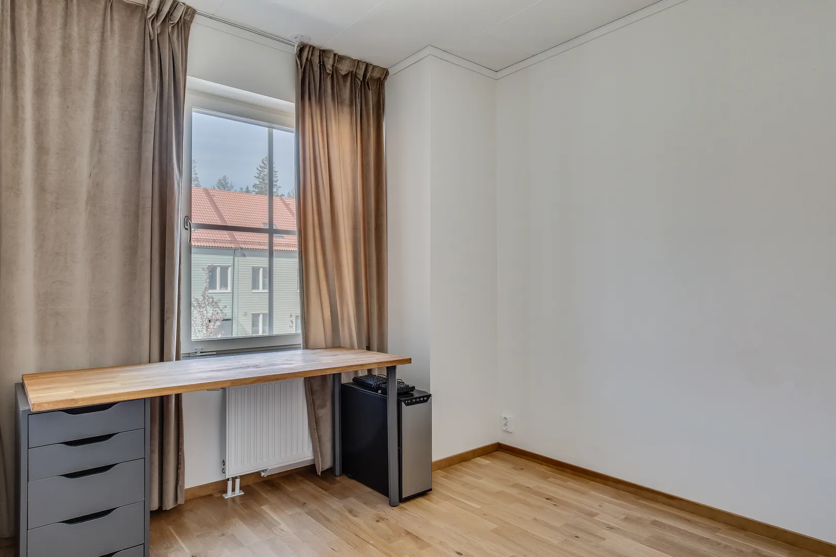 Bostadsrätt, Radhus, Keramikens väg 25A, Steninge Slottsby, Sigtuna