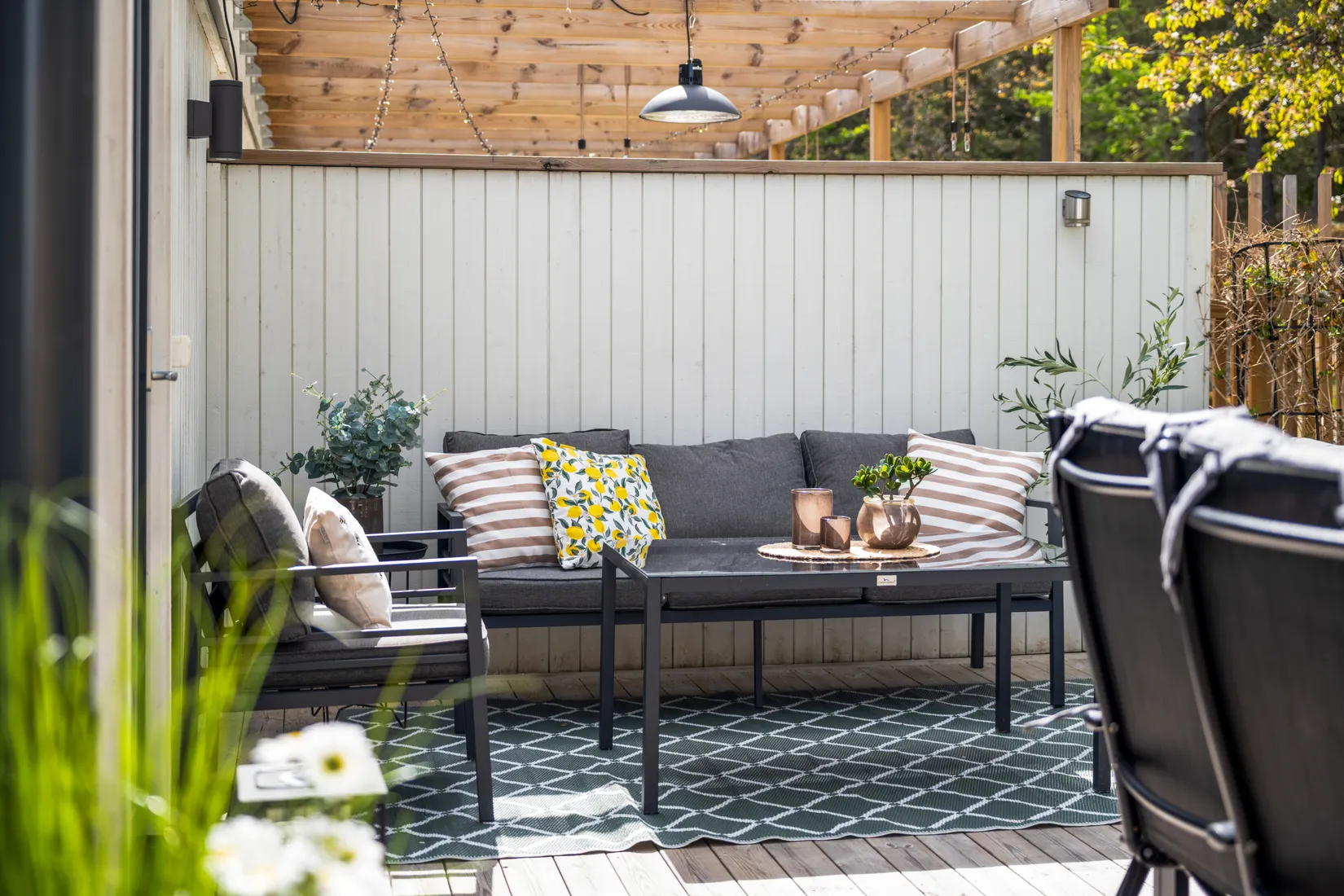 Radhus, Tallmyrvägen 32, Högmora, Huddinge