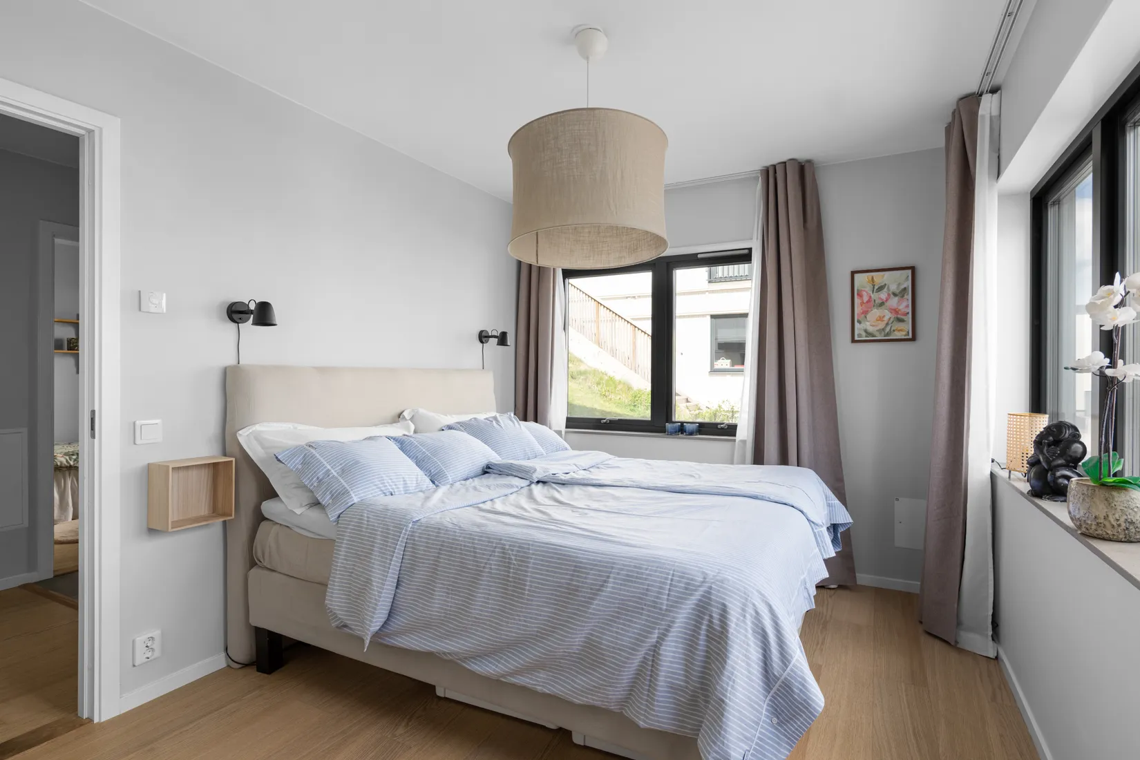 Radhus, Tallmyrvägen 32, Högmora, Huddinge