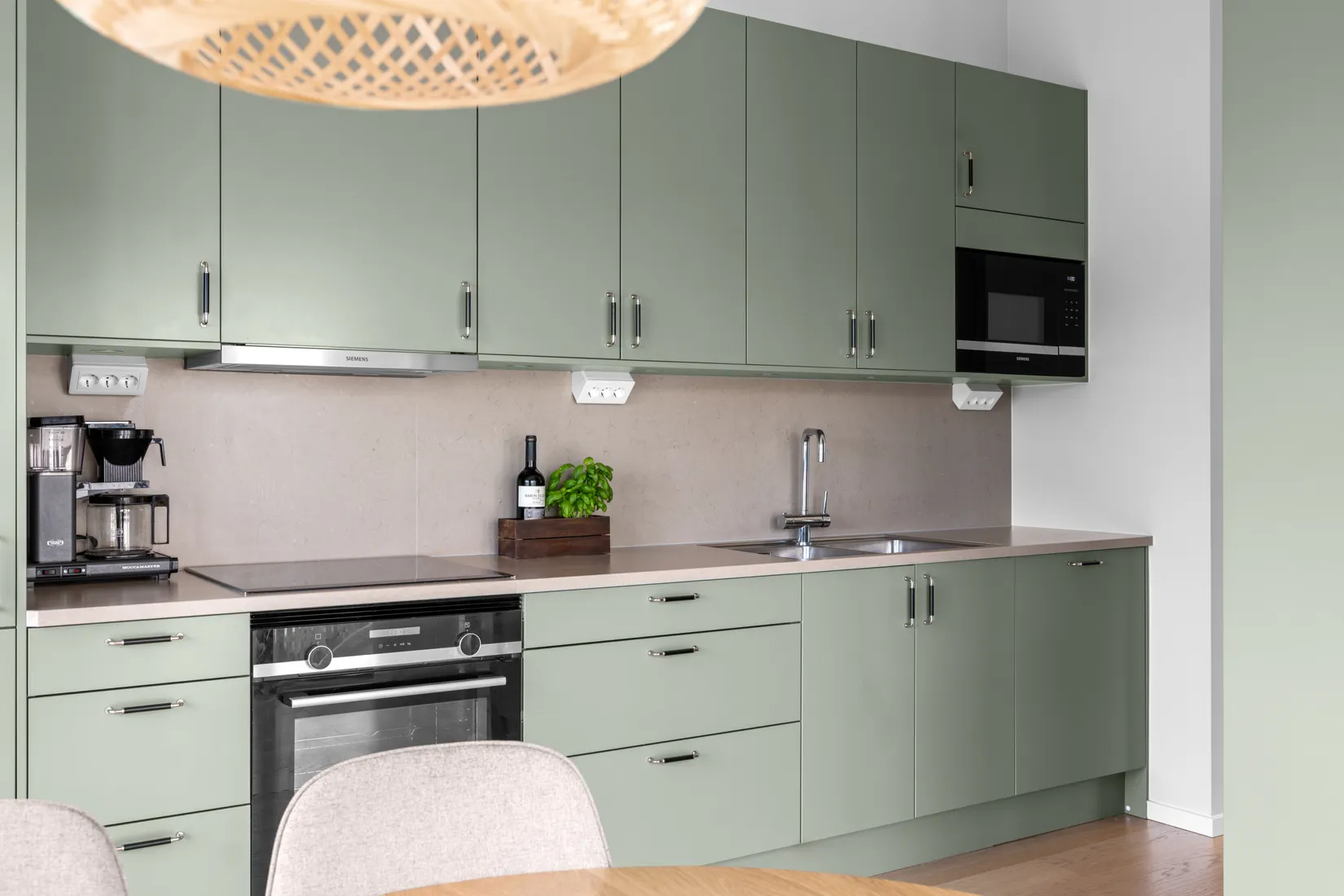 Radhus, Tallmyrvägen 32, Högmora, Huddinge