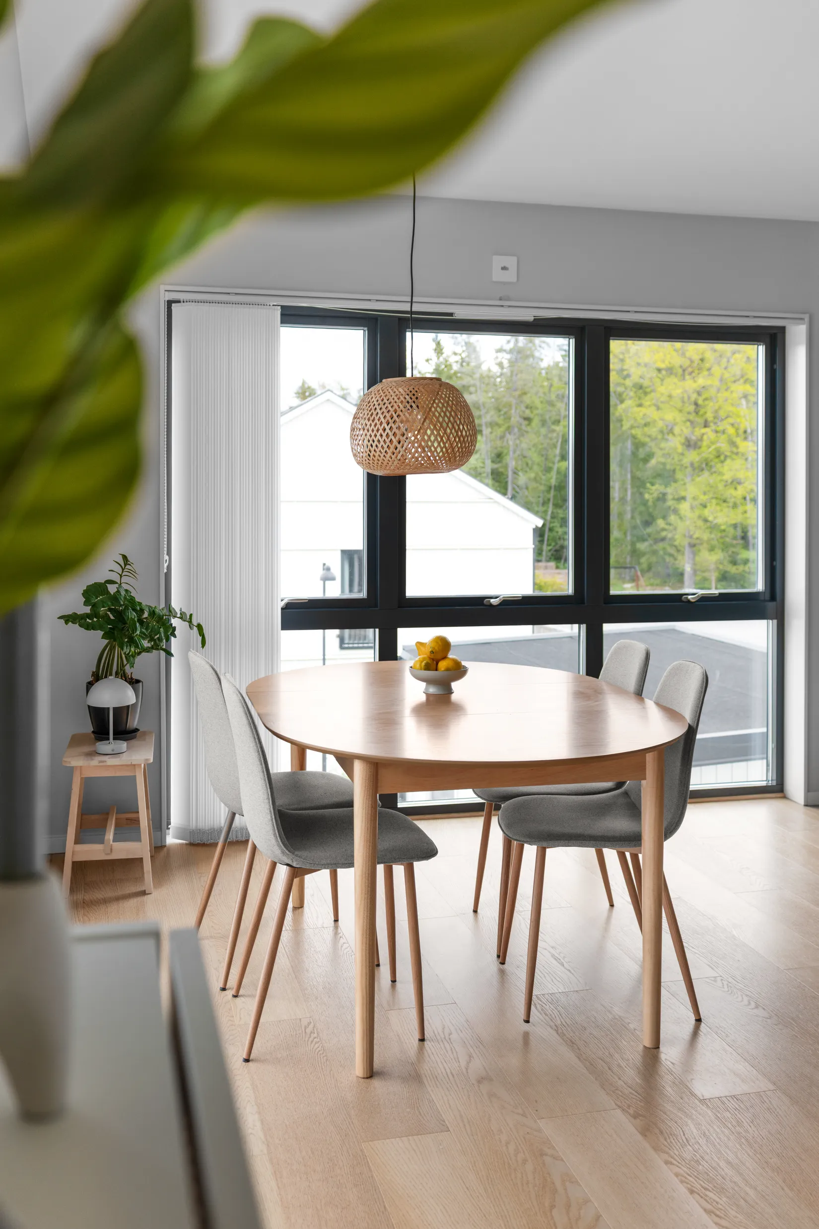 Radhus, Tallmyrvägen 32, Högmora, Huddinge
