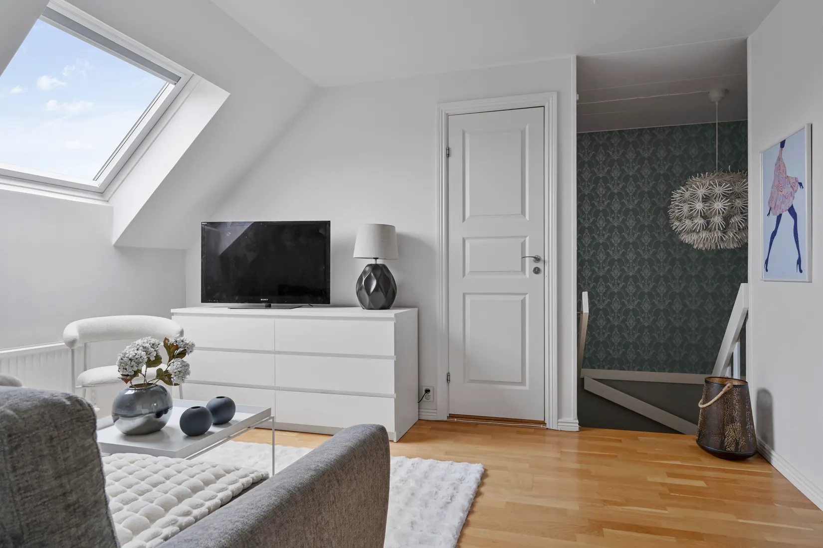 Radhus, Tidlösavägen 31, Sjukyrkoberget, Upplands Väsby