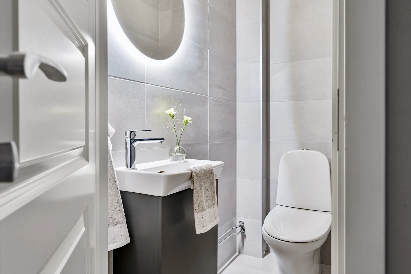 Radhus, Tidlösavägen 31, Sjukyrkoberget, Upplands Väsby