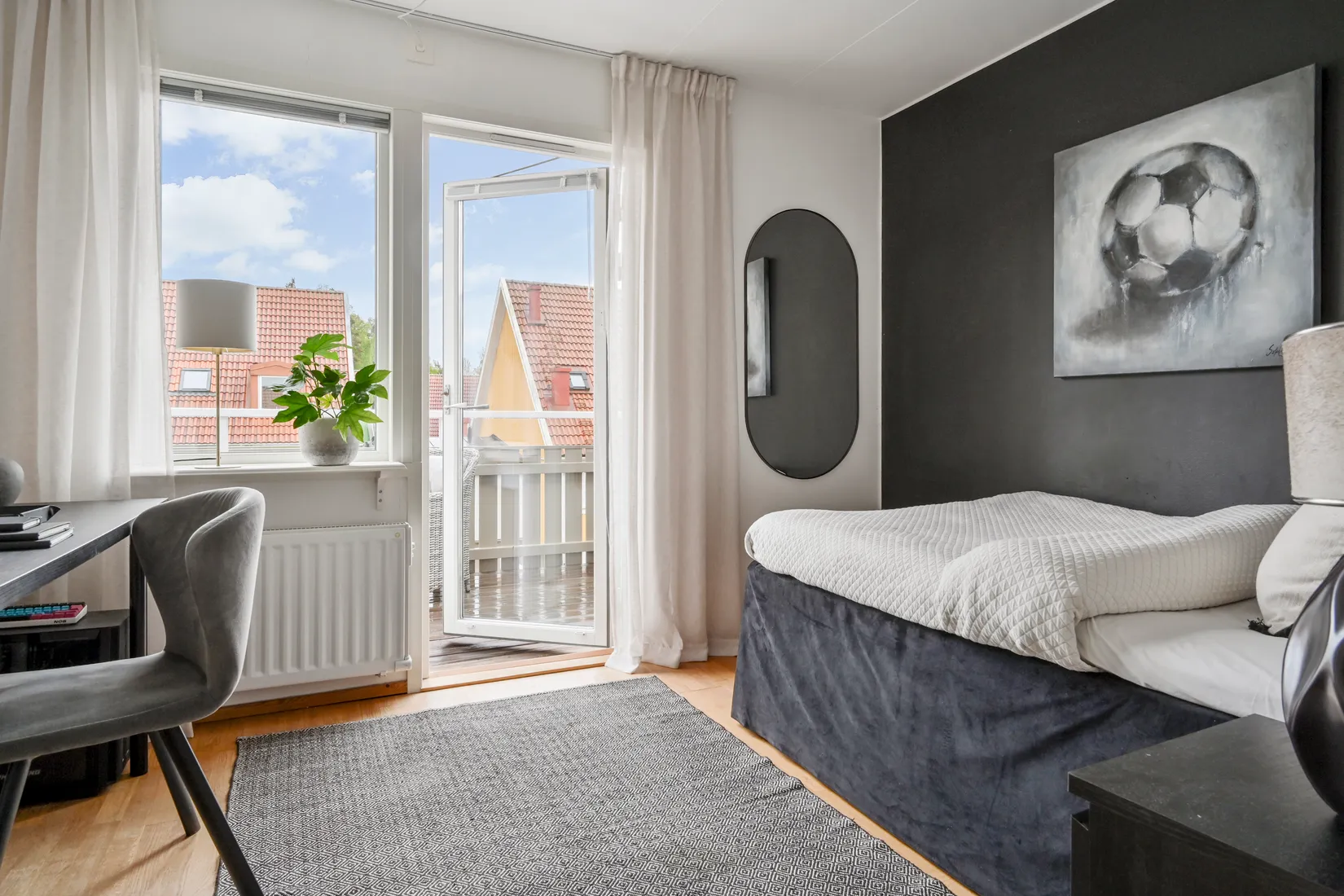 Radhus, Tidlösavägen 31, Sjukyrkoberget, Upplands Väsby
